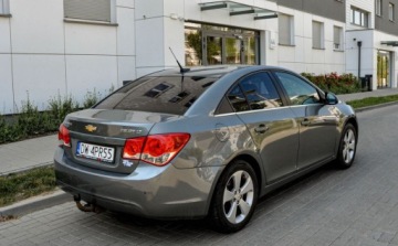 Chevrolet Cruze Sedan 1.8 16V DOHC 141KM 2011 Chevrolet Cruze 1,8 (141KM) Skory 162 tys. km Bezwypadkowy 1.8 Benzyna, zdjęcie 6