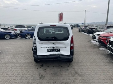 Peugeot Rifter Standard 1.5 BlueHDI 102KM 2019 Peugeot RIFTER Czujniki parkowania, zdjęcie 2