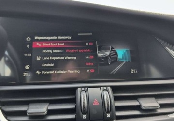 Alfa Romeo Giulia II Sedan Facelifting 2.9 Turbo 510KM 2022 Alfa Romeo Giulia 2.9 Bi Turbo V6 Quadrifoglio SalonPL FVat Bogaty 510KM, zdjęcie 26