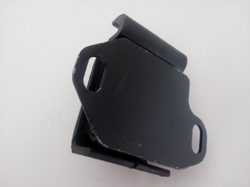 Подвеска двигателя Yanmar Cpcd 30/35 R HC, Ханча