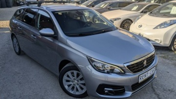 Peugeot 308 II SW Facelifting 1.2 PureTech 110KM 2018 Peugeot 308 SW 1.2i 110PS OPŁACONY Bezwypadkowy, zdjęcie 6