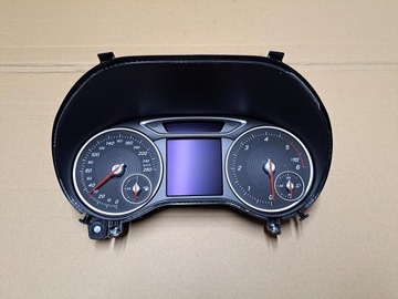 LICZNIK ZEGARY MERCEDES A W176 A1769000004 EUROPA