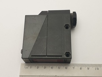 датчик отражения OMRON E3JM-DS70M4-G реле НО НЗ