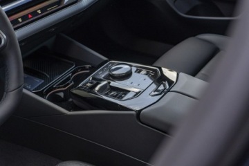 BMW Seria 5 G90-91 Touring 2.0 520d 197KM 2026 BMW 520 xDrive Limuzyna - Dostępny od ręki!, zdjęcie 18