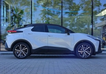 Toyota C-HR II SUV Plug-In 2.0 Hybrid Dynamic Force Plug-in  223KM 2025 Toyota C-HR C-HR PHEV Executive FV23 Salon PL Serwis ASO 1 wl., zdjęcie 22