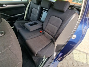Volkswagen Passat B8 Variant 2.0 TDI BlueMotion SCR 150KM 2016 Volkswagen Passat 2.0 150Ps DSG Navi Alu Zarej.PL Gwarancja 2.0 Diesel, zdjęcie 20