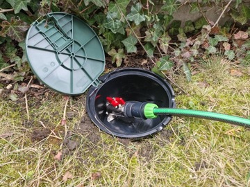 Коробка для забора воды с клапаном 3/4