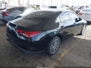 Mercedes CLA C118/X118 Coupe 2.0 250 224KM 2021 Mercedes-Benz CLA 2021r., CLA 250, 2.0L, od ubezpieczalni 2.0 Benzyna 224KM, zdjęcie 6