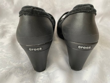 CROCS czarne baleriny na koturnie W8 r. EUR 38,5