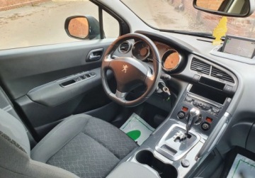 Peugeot 3008 I 2015 Peugeot 3008 Lift LED STYLE GetHelp 1.6 Diesel 120KM, zdjęcie 8