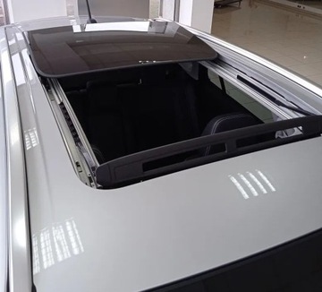 Suzuki 2025 Suzuki Vitara Elegance Sun 1,5 Hybrid 4WD 6AGS Superior White 2025 1.5, zdjęcie 9