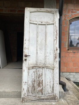 СТАРЫЕ ДВЕРИ ИДЕАЛЬНО ДЛЯ УКРАШЕНИЯ