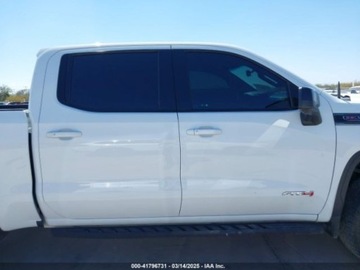  GMC Sierra 2022r., 1500 Limited AT4, od ubezpieczalni 6.2 Benzyna 420KM, zdjęcie 8