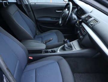 BMW Seria 1 E81/E87 Hatchback 5d E87 2.0 118d 122KM 2007 BMW 1 118d, Xenon, Klima, Klimatronic, Tempomat, zdjęcie 8