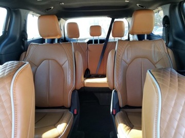 Chrysler Pacifica II 2022 Chrysler Pacifica Hybrid Pinnacle 2022 3.6L 3.6 Hybryda 260KM, zdjęcie 10