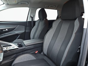 Peugeot 5008 II Crossover 1.2 PureTech 130KM 2020 Peugeot 5008 7 osobowy, automat, zdjęcie 12