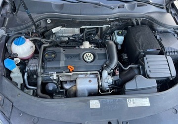 Volkswagen Passat B7 Variant 1.4 TSI BlueMotion 122KM 2011 Volkswagen Passat 1.4 TSI 122KM 6Bieg.Nowy Rozrz.Navi.Hak Grzanie Klimatr., zdjęcie 31