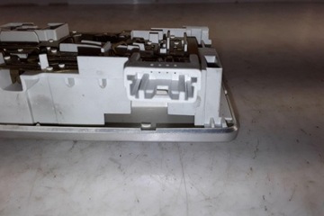 OSVĚTLENÍ VNITŘNÍ RENAULT LAGUNA III (BT0/1) 264300005R 2.0L DIESEL