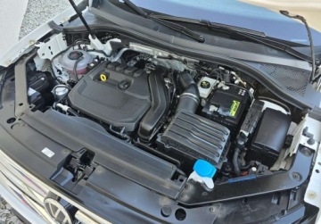 Volkswagen Tiguan II SUV Facelifting 1.5 TSI 130KM 2022 Volkswagen Tiguan LIFT Sliczny 1.5 TSI Bogata Wersja ORYGINAL Zadbany 2023, zdjęcie 9