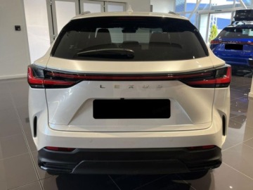 Lexus NX II SUV Facelifting 2.5 350h 200KM 2026 LEXUS NX 350h Prestige 2.5 Hybrid AWD Suv 200KM 2026, zdjęcie 3