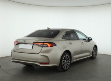 Toyota Corolla XII Sedan 1.5 VVT-i 125KM 2021 Toyota Corolla 1.5 VVT-i, Salon Polska, zdjęcie 4