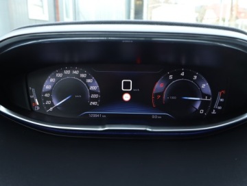 Peugeot 3008 II Crossover 1.2 PureTech 130KM 2018 Peugeot 3008 1.2 PureTech, Skóra, Navi, Klima, zdjęcie 10