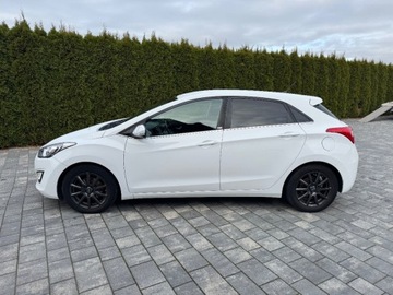 Hyundai i30 II 2016 Hyundai i30 1.4 Benz Bogate wyposazenie 1.4 Benzyna 102KM, zdjęcie 9