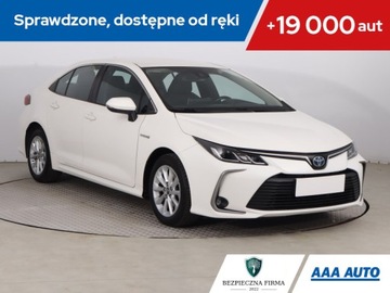 Toyota Corolla XII Sedan 1.8 Hybrid 122KM 2019 Toyota Corolla 1.8 Hybrid, Salon Polska