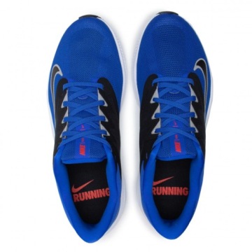 МУЖСКИЕ БЕГОВЫЕ КРОССОВКИ NIKE QUEST 3