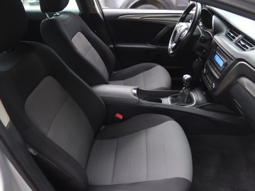 Toyota Avensis III Sedan Facelifting 2015 1.8 Valvematic 147KM 2018 Toyota Avensis 1.8 Valvematic, Salon Polska, zdjęcie 8