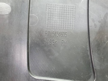 ПРАВАЯ КРЫШКА БАГАЖНИКА 5455123-692 INDIAN CHIEFTAIN LIMITED