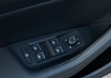 Volkswagen Passat B8 Variant 1.5 TSI EVO 150KM 2019 Volkswagen Passat 1.5 TSI, BENZYNA, Wirtualny Kokpit Polskora Panorama, zdjęcie 13