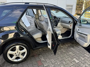 Mercedes Klasa M W164 Off-roader 3.0 V6 (280 CDI) 190KM 2006 Mercedes ML 320 3,0 V6 4Matic 7G-Tronic Offroad, zdjęcie 6