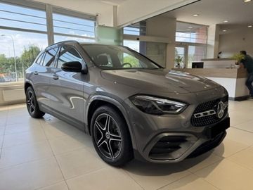 Mercedes GLA II Off-roader Facelifting 1.3 200 163KM 2024 MERCEDES-BENZ GLA 200 AMG Line Suv 1.3 (163KM) 2024, zdjęcie 2