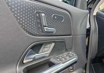 Mercedes GLA II Off-roader Facelifting 1.3 200 163KM 2024 Mercedes-Benz GLA 200 7G-DCT Progresive Pakiet Night Salon Polska Jak n, zdjęcie 30