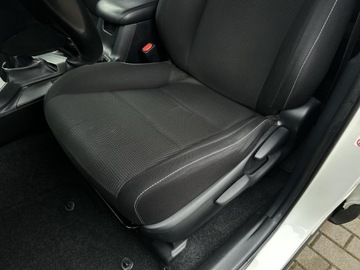 Toyota RAV4 IV MPV Facelifting 2.0 D-4D 143KM 2017 Toyota RAV 4 Kamera Cofania! Tempomat! Alufelgi! E, zdjęcie 12