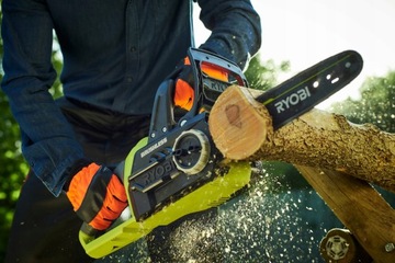 RYOBI AKUM БЕСЩЕТОЧНАЯ ЦЕПНАЯ ПИЛА 18V 30Cm OCS1830