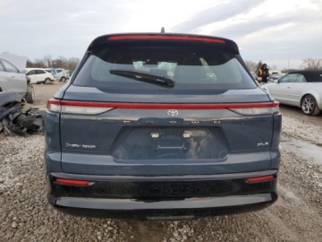 Toyota 2025 Toyota Crown 2025 Toyota Crown Signia XLE AWD 2.5 Benzyna 240KM, zdjęcie 2