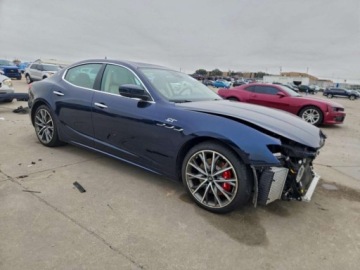 Maserati Ghibli III 2022 Maserati Ghibli GT, 2022r., 3.0L 3.0 Benzyna 345KM, zdjęcie 1