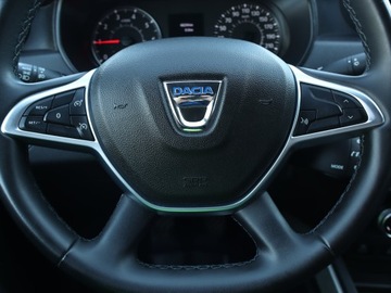 Dacia Duster II SUV 1.0 TCe 90KM 2021 Dacia Duster 1.0 TCe, Salon Polska, Serwis ASO, zdjęcie 16