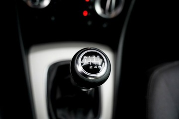 Audi Q3 I SUV 2.0 TDI 140KM 2015 Audi Q3 S-LINE skóra FUL LED parktoni NAWI alusy, zdjęcie 20