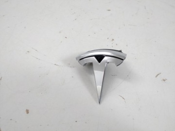 Эмблема передней решетки TESLA модель S LIFT 2016- 1053686-00-f