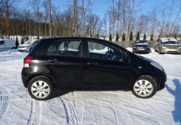 Toyota Yaris II Hatchback 5d 1.0 VVT-i 69KM 2009 Toyota Yaris 1.0b,klima,5drzwi,zarejestrow Benzyna 70KM, zdjęcie 13