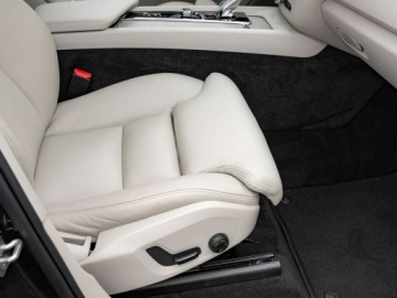 Volvo XC60 II 2021 Volvo XC 60 LU043MS#B4 B Inscription Szklany dach, zdjęcie 30