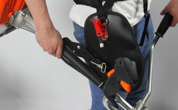 ПРОЧНЫЙ РЕГУЛЯТОР ДЛЯ НЕСУЩЕЙ БЕНЗИНОВОЙ ЩЕТКИ BRIVER