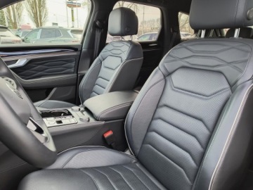 Volkswagen Touareg III SUV Facelifting 3.0 V6 TDI 286KM 2024 Volkswagen Touareg 3.0 V6 TDI 285KM 4Mot. Elegance, zdjęcie 10