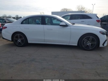 Mercedes Klasa E W214 2025 Mercedes-Benz Klasa E 350 2025 2.0 Benzyna 255KM, zdjęcie 6