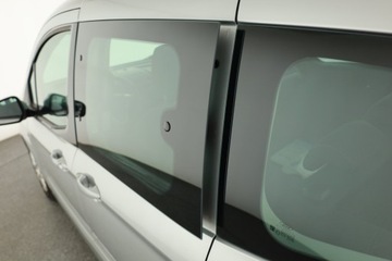 Ford Tourneo Courier I Mikrovan Facelifting 1.5 Duratorq TDCi 100KM 2019 Ford Tourneo Courier 1.5 TDCI, Salon Polska, zdjęcie 19