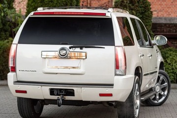 Cadillac Escalade III 6.2 V8 409KM 2008 Cadillac Escalade Cadillac Escalade 6.2 409PS ..., zdjęcie 9