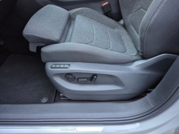 Skoda Kodiaq II SUV 2.0 TDI SCR 150KM 2026 Skoda Kodiaq Selection 2.0 TDI DSG Auto z placu, zdjęcie 15